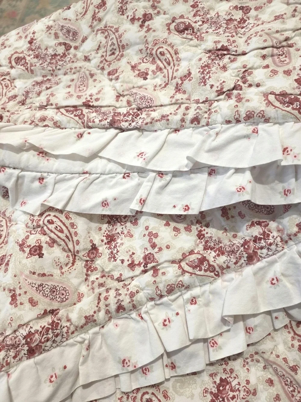 Rachel Ashwell Paisley Cotton Quilted Shabby Chic Ruffle 2/ Shams